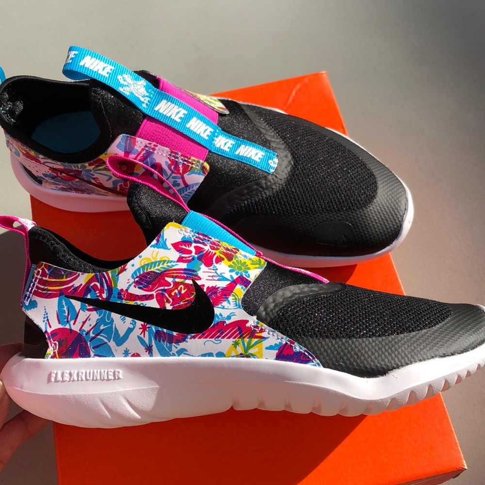 NIB Nike Flex Runner Fable (GS) 5Y Women’s 6.5